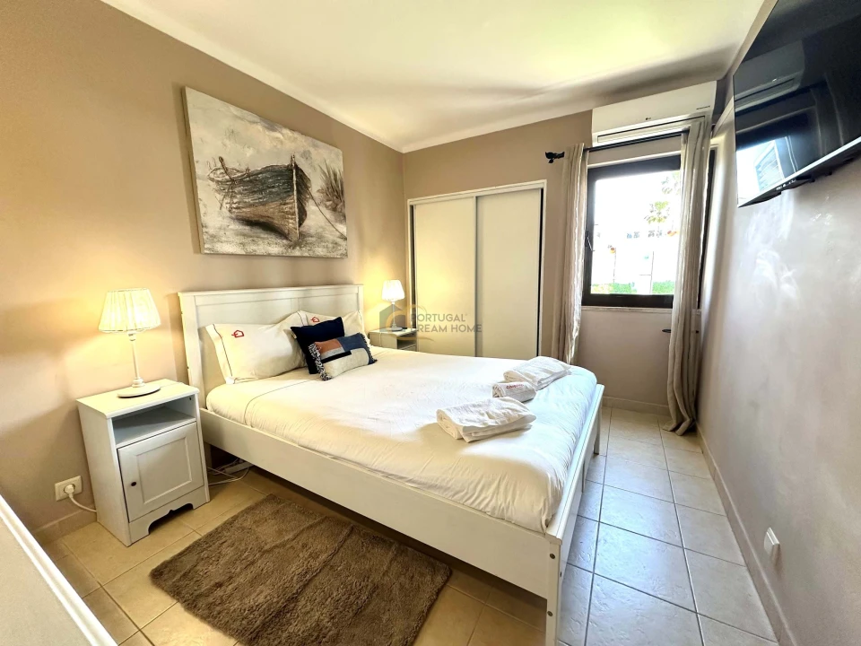 Apartamento T2 para Venda em Albufeira e Olhos de Água Foto 15