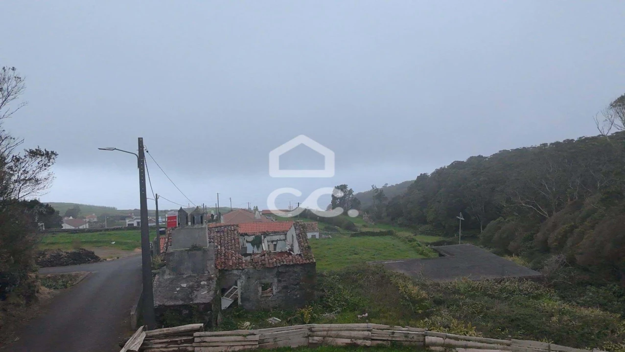 Terreno para Venda em Serreta Foto 12