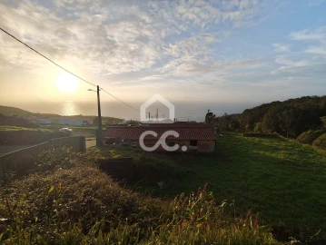 Terreno para Venda em Serreta