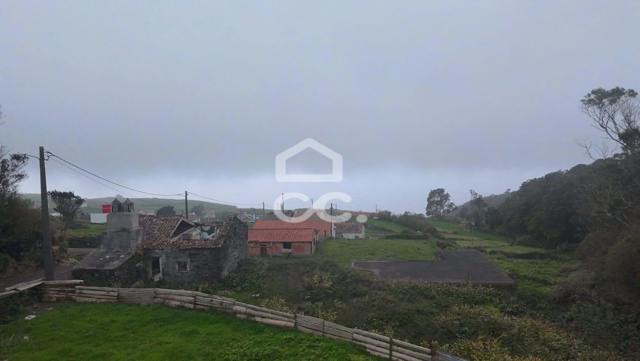 Terreno para Venda em Serreta Foto 13