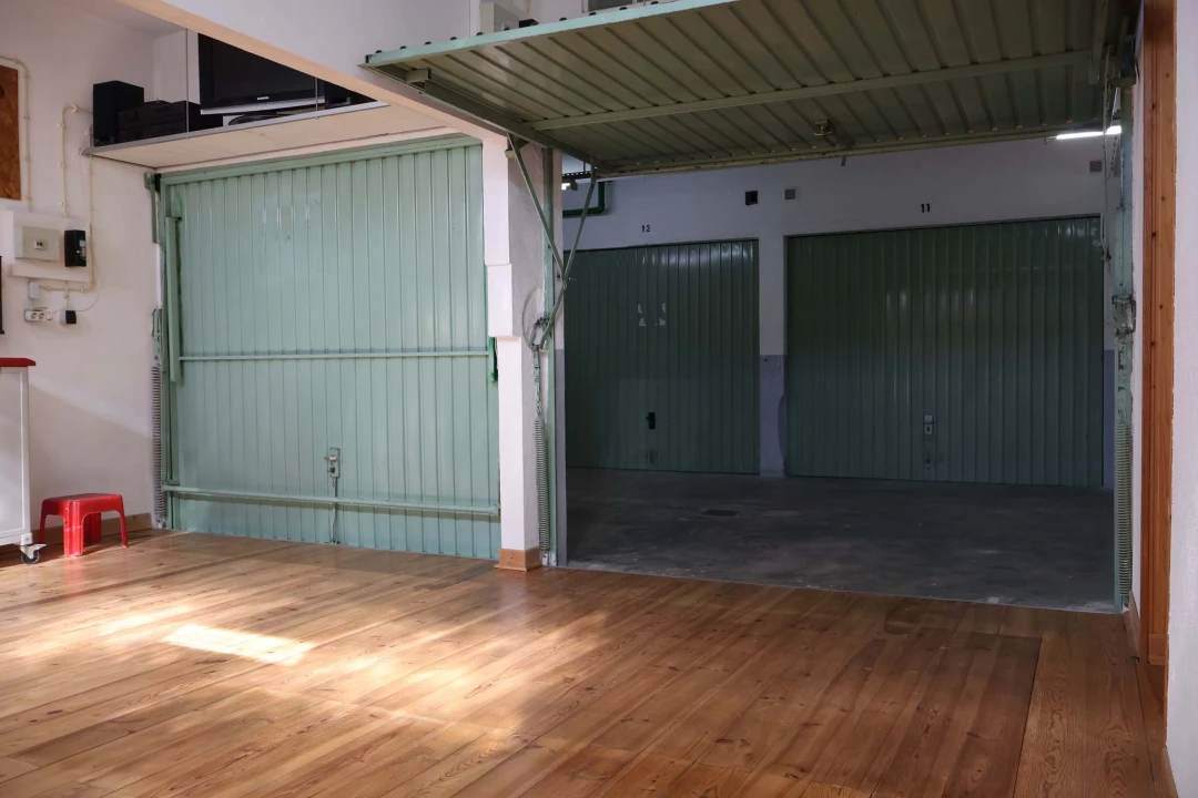 Garagem para Venda em Laranjeiro e Feijó Foto 12