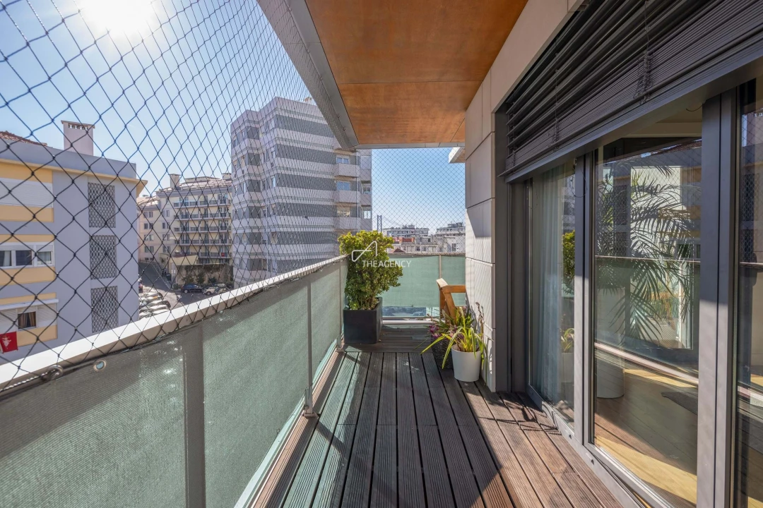 Apartamento T4 para Venda em Estrela Foto 6