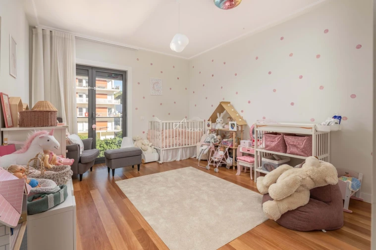 Apartamento T4 para Venda em Estrela Foto 15