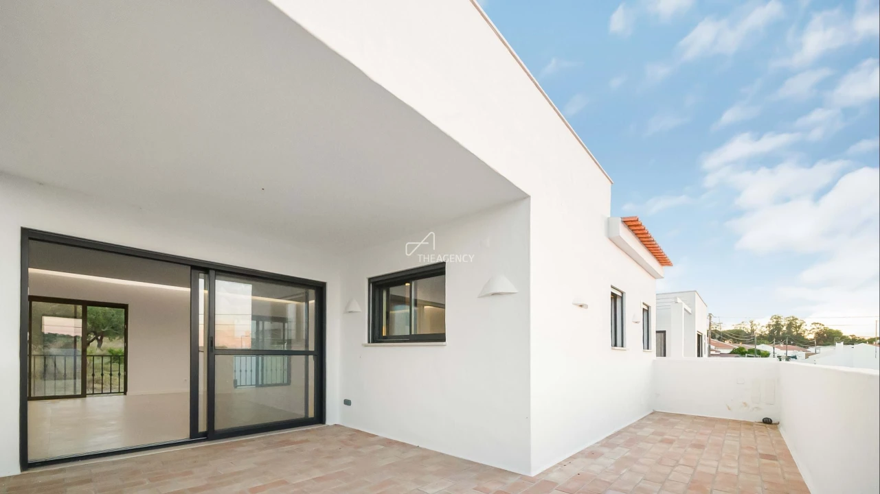 Moradia T3 para Venda em Santa Maria do Castelo e Santiago e Santa Susana Foto 5