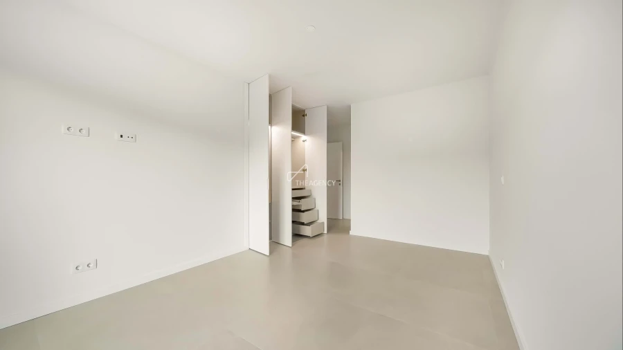 Moradia T3 para Venda em Santa Maria do Castelo e Santiago e Santa Susana Foto 13