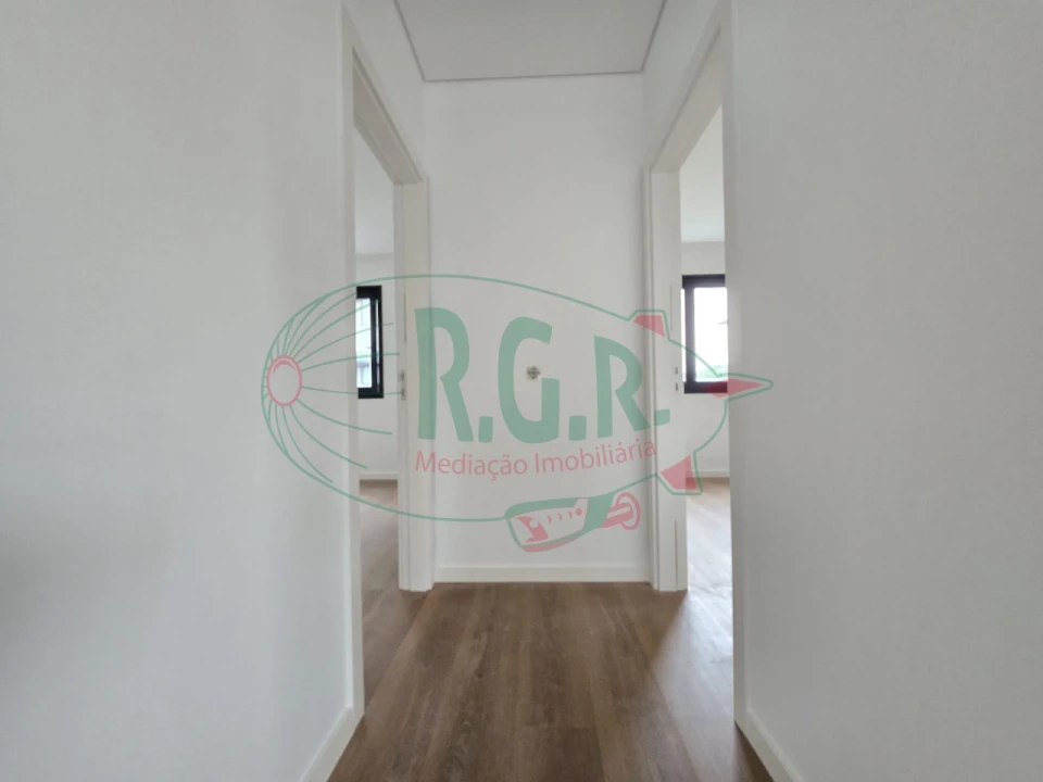 Moradia T2 para Venda em Gondomar (São Cosme), Valbom e Jovim Foto 13