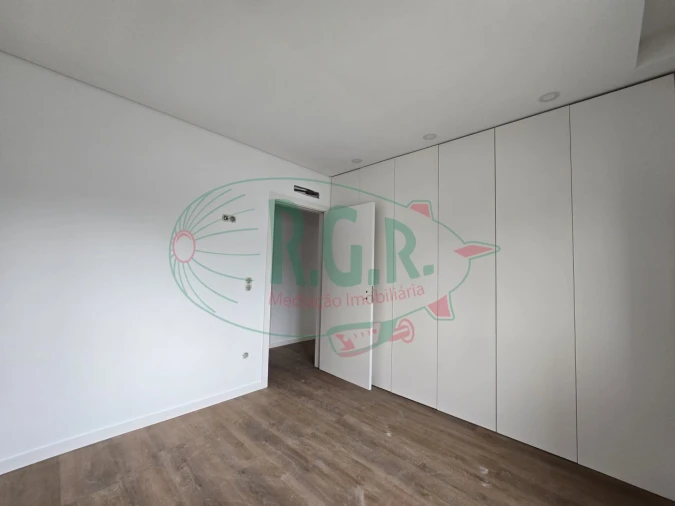 Moradia T2 para Venda em Gondomar (São Cosme), Valbom e Jovim Foto 16