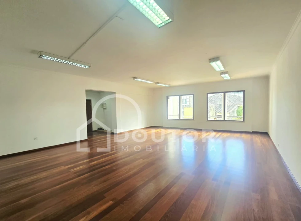 Escritório para Arrendamento em Funchal (Se) Foto 1