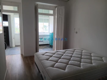 Apartamento T2 para Venda em Penha de França