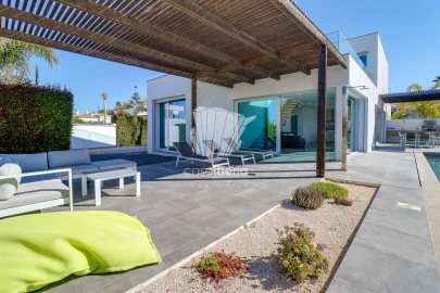 Moradia T3 para Venda em Lagoa e Carvoeiro