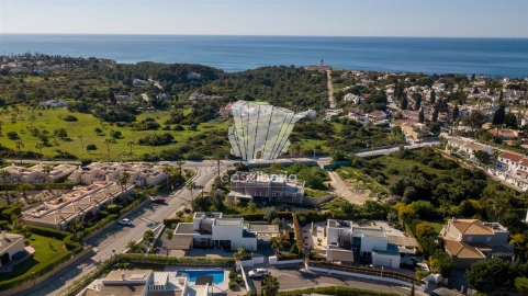 Moradia T3 para Venda em Lagoa e Carvoeiro