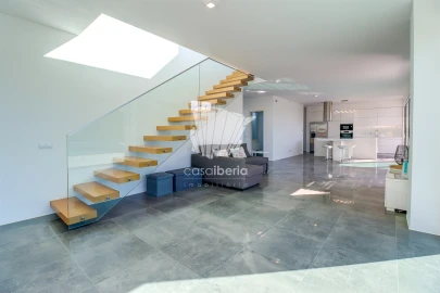 Moradia T3 para Venda em Lagoa e Carvoeiro