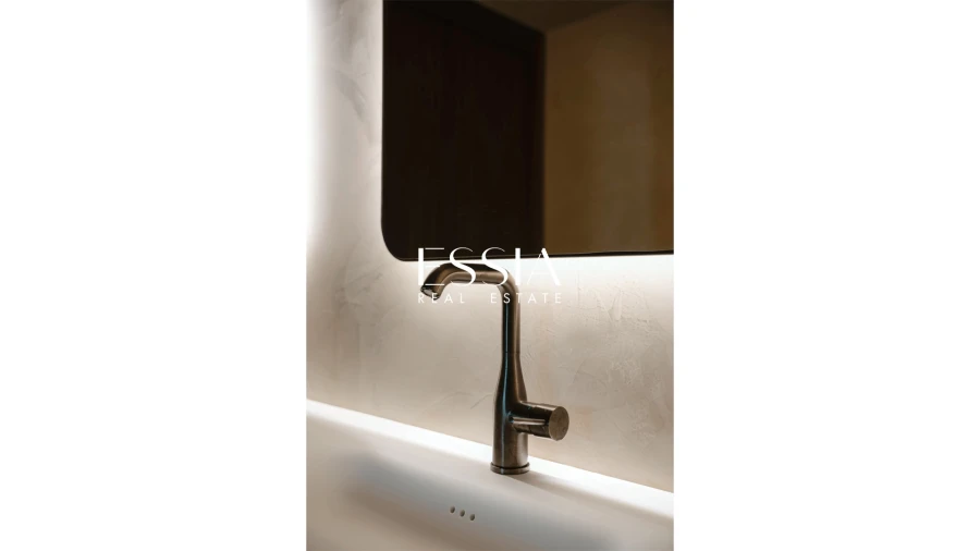 Moradia T5 para Venda em Guia Foto 33