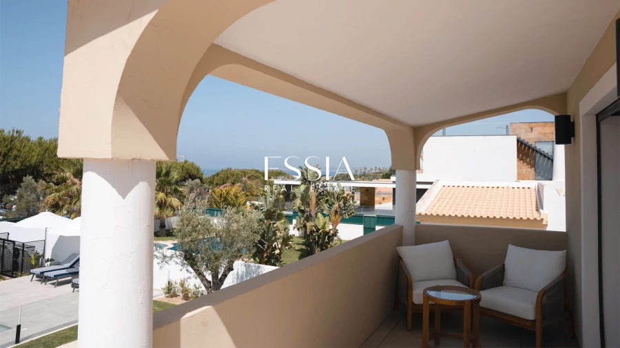 Moradia T5 para Venda em Guia Foto 29