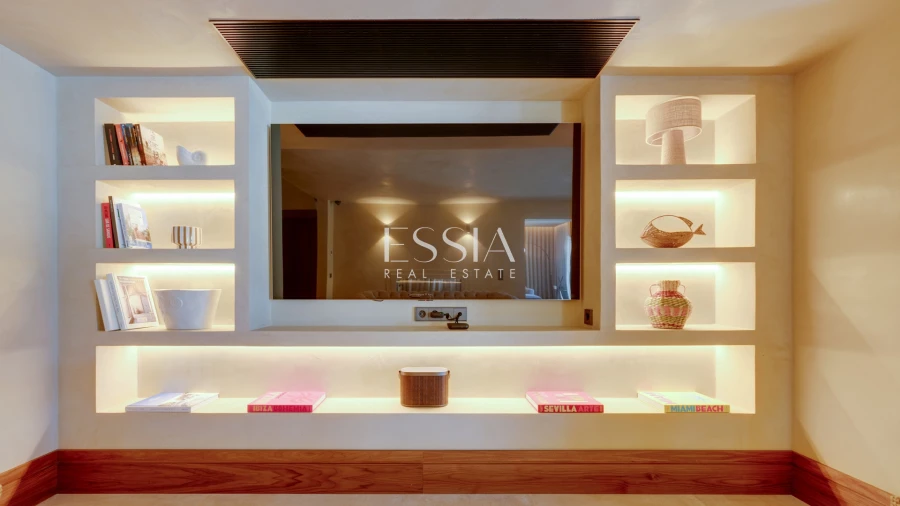 Moradia T5 para Venda em Guia Foto 24