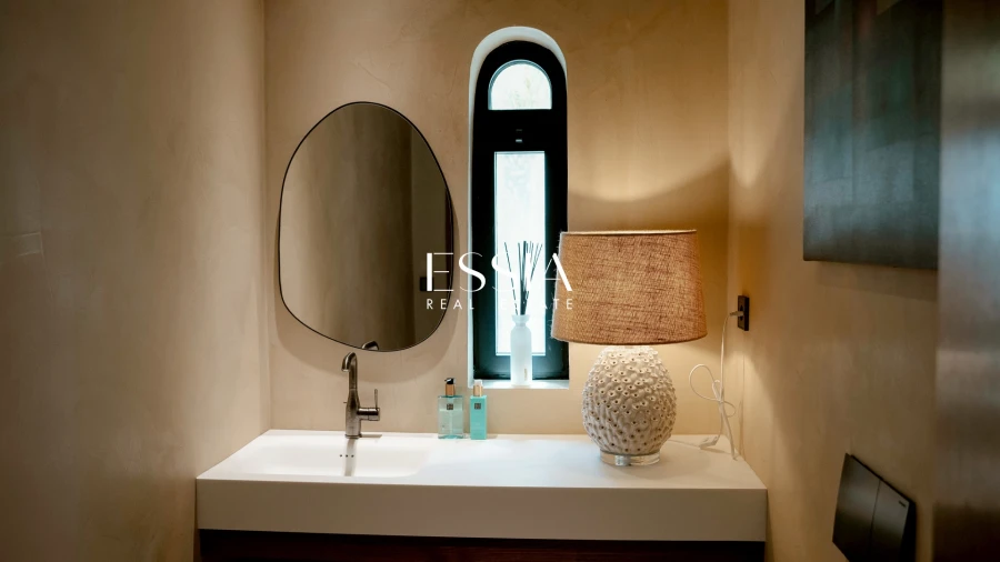 Moradia T5 para Venda em Guia Foto 37