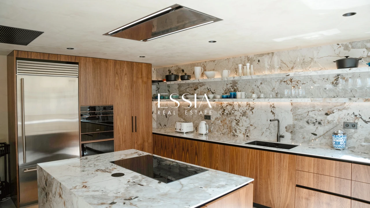 Moradia T5 para Venda em Guia Foto 15