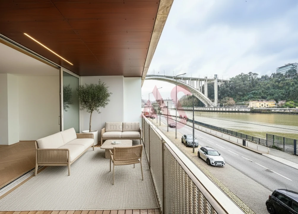 Apartamento T3 para Venda em Lordelo do Ouro e Massarelos Foto 1