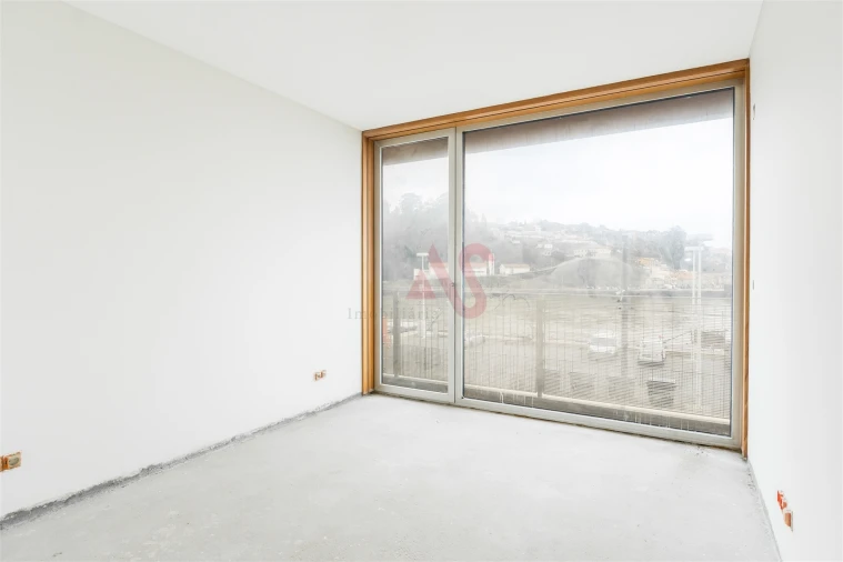 Apartamento T3 para Venda em Lordelo do Ouro e Massarelos Foto 25