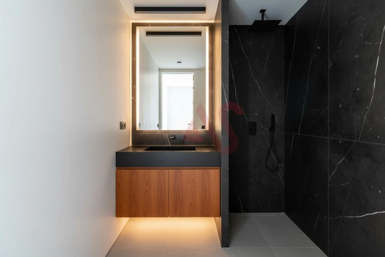 Apartamento T3 para Venda em Lordelo do Ouro e Massarelos Foto 23