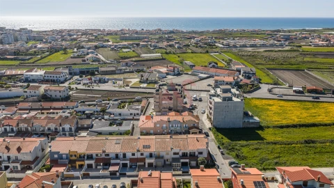 Apartamento T1 para Venda em Aver-O-Mar, Amorim e Terroso