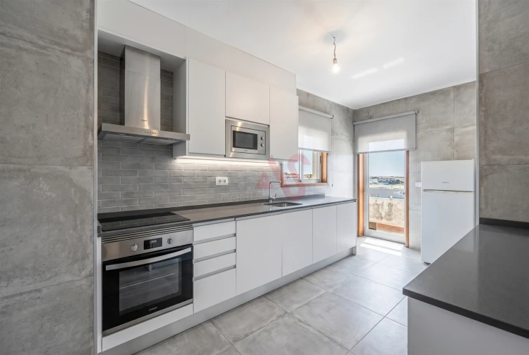 Apartamento T1 para Venda em Aver-O-Mar, Amorim e Terroso Foto 11