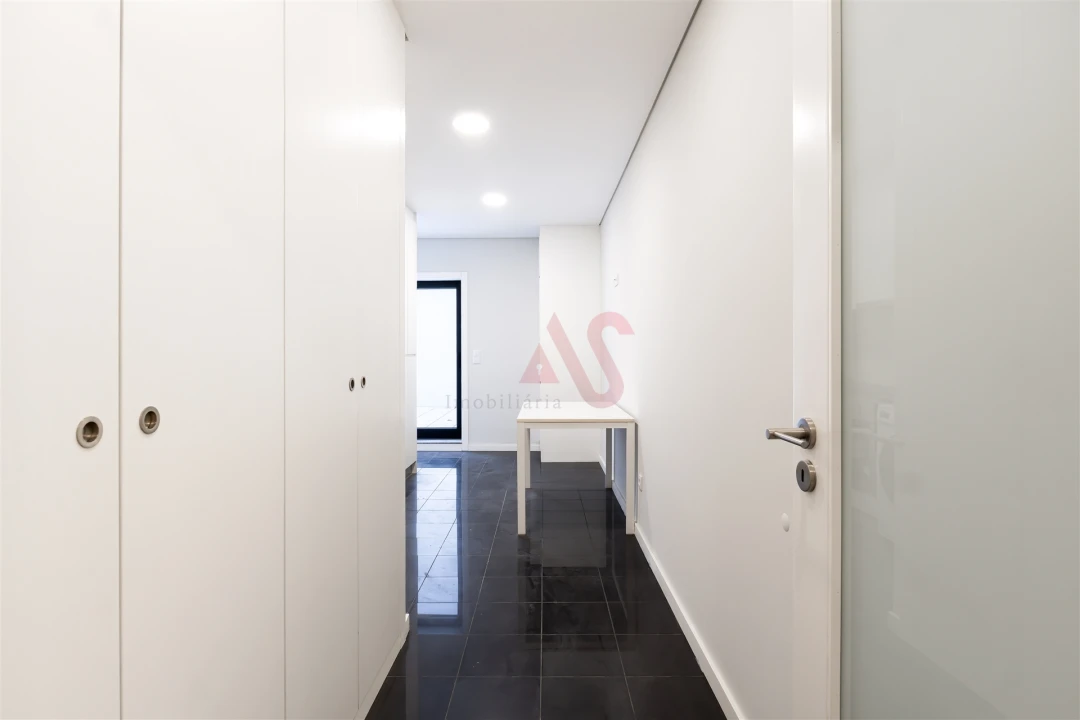 Apartamento T1 para Arrendamento em Matosinhos e Leça da Palmeira Foto 9
