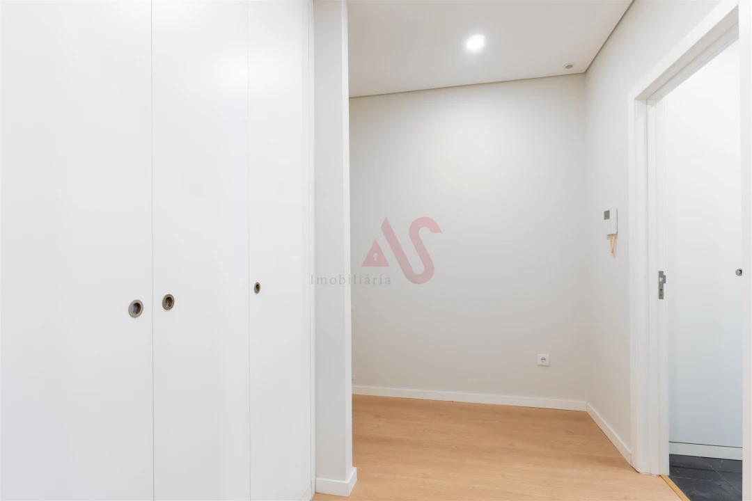 Apartamento T1 para Arrendamento em Matosinhos e Leça da Palmeira Foto 14