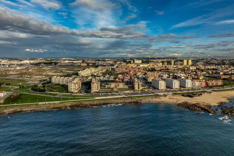 Apartamento T4 para Venda em Matosinhos e Leça da Palmeira Foto 44