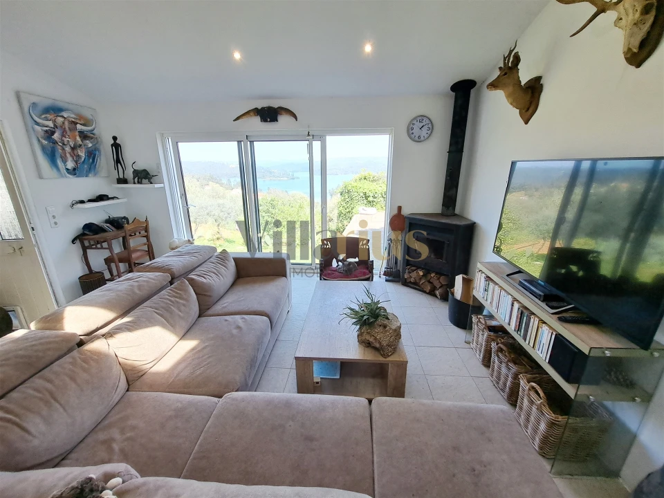 Moradia T3 para Venda em Serra e Junceira Foto 8