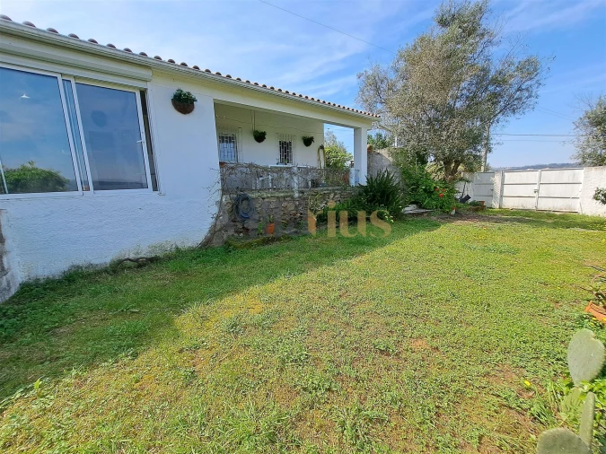 Moradia T3 para Venda em Serra e Junceira Foto 26