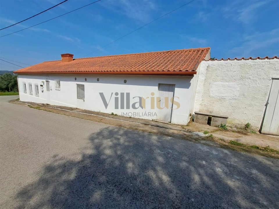 Moradia T3 para Venda em Serra e Junceira Foto 40