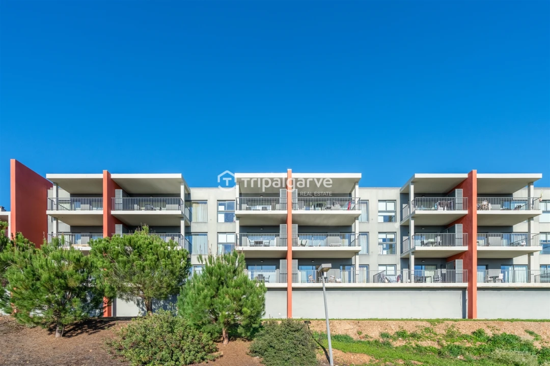 Apartamento T1 para Venda em Mexilhoeira Grande Foto 31