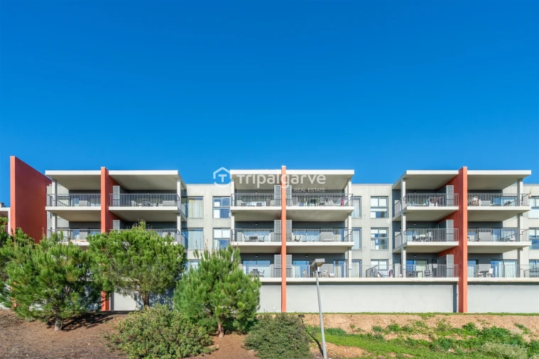 Apartamento T1 para Venda em Mexilhoeira Grande Foto 31