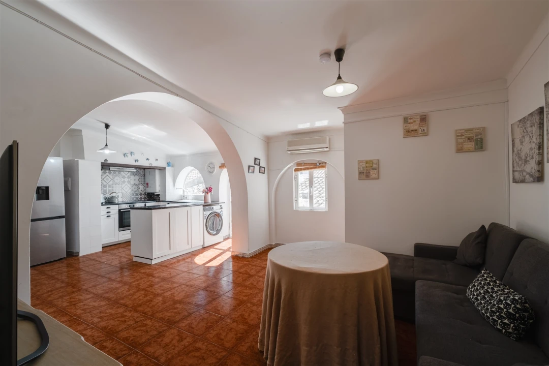Moradia T2 para Venda em Évora (São Mamede, Sé, São Pedro e Santo Antão) Foto 1