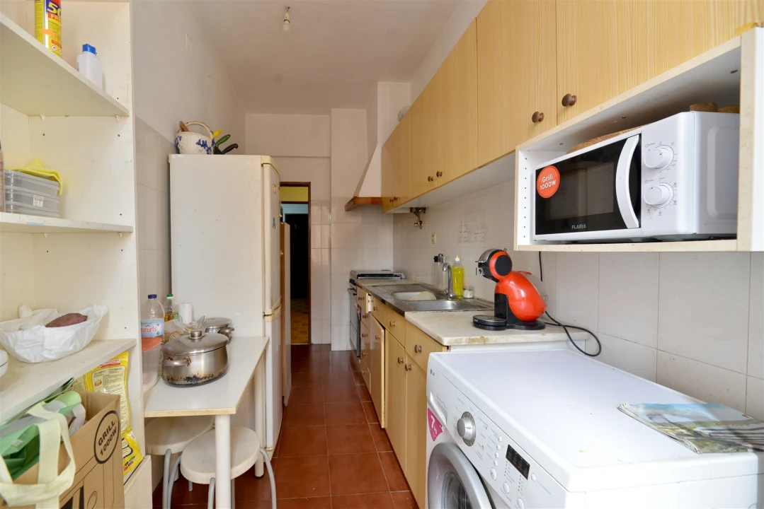 Apartamento T2 para Venda em Porto Salvo Foto 7