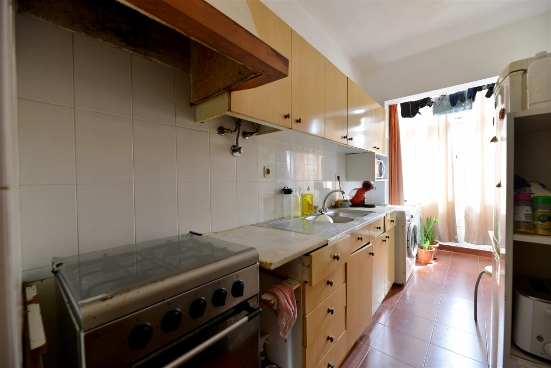 Apartamento T2 para Venda em Porto Salvo Foto 6
