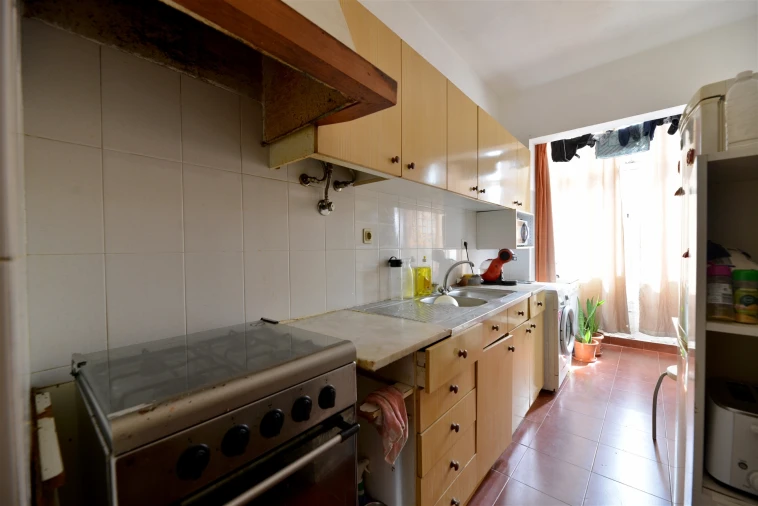 Apartamento T2 para Venda em Porto Salvo Foto 6