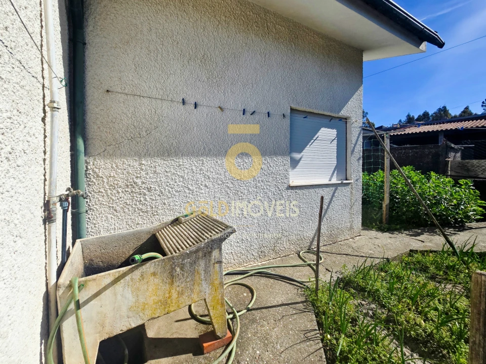 Moradia T3 para Venda em Lourosa Foto 18