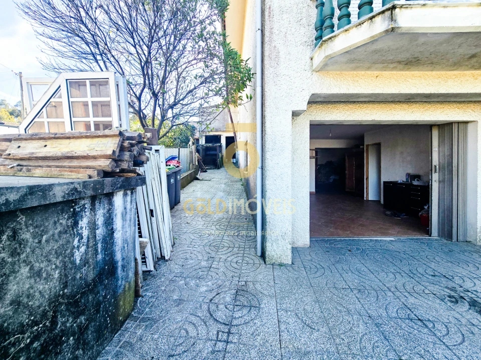 Moradia T3 para Venda em Lourosa Foto 13