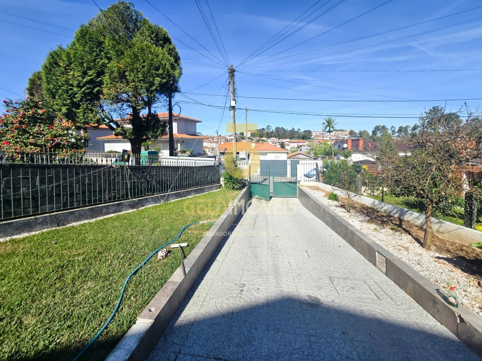 Moradia T3 para Venda em Lourosa Foto 14