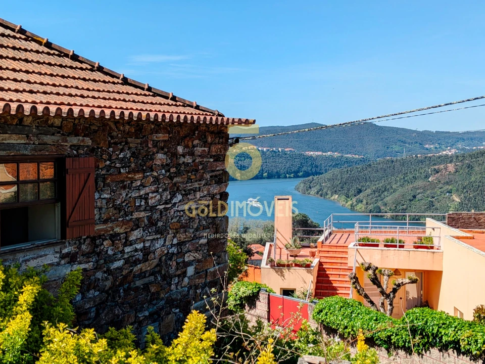 Moradia T2 para Venda em Raiva, Pedorido e Paraíso Foto 1