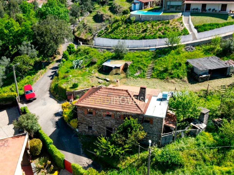 Moradia T2 para Venda em Raiva, Pedorido e Paraíso Foto 3