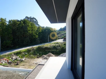Moradia T2 para Venda em Galegos