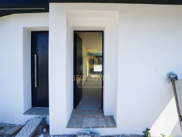 Moradia T2 para Venda em Galegos