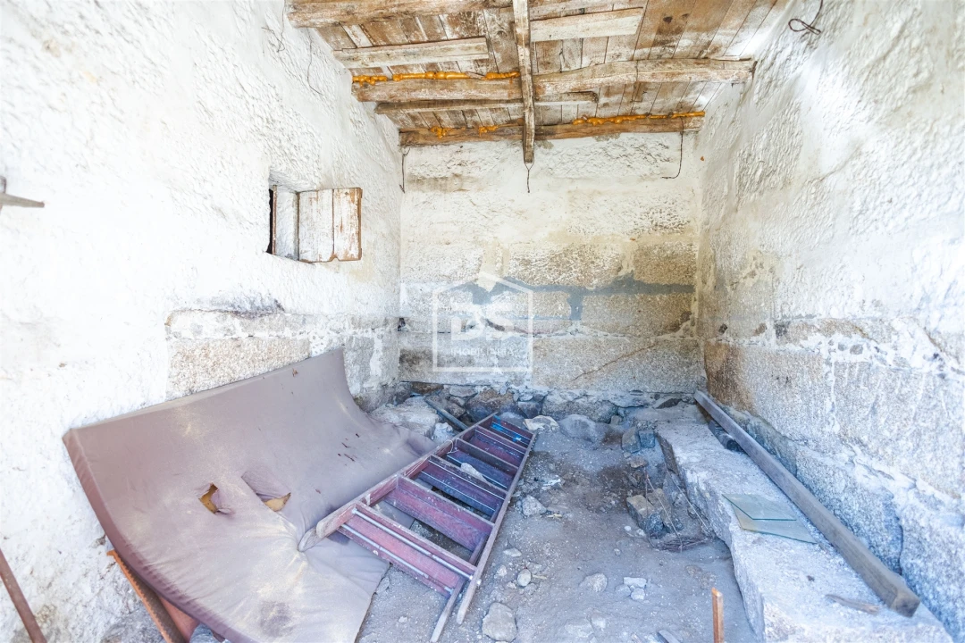 Moradia T3 para Venda em Termas de São Vicente Foto 16