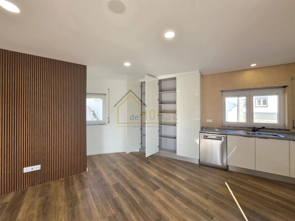 Moradia T2 para Venda em Vimeiro Foto 4