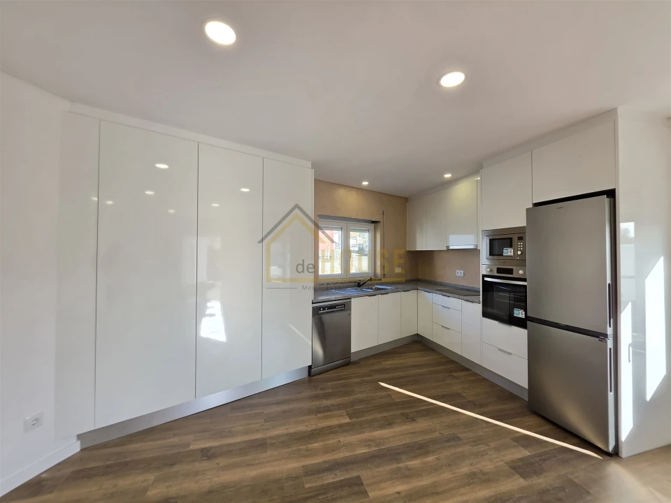 Moradia T2 para Venda em Vimeiro Foto 5