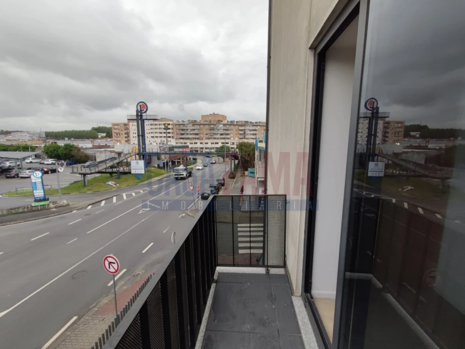 Apartamento T1 para Venda em Vila Nova de Famalicão e Calendário Foto 2