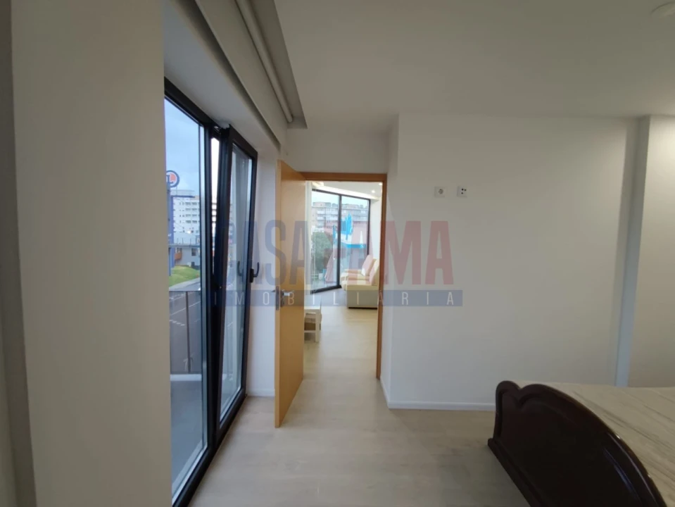 Apartamento T1 para Venda em Vila Nova de Famalicão e Calendário Foto 5